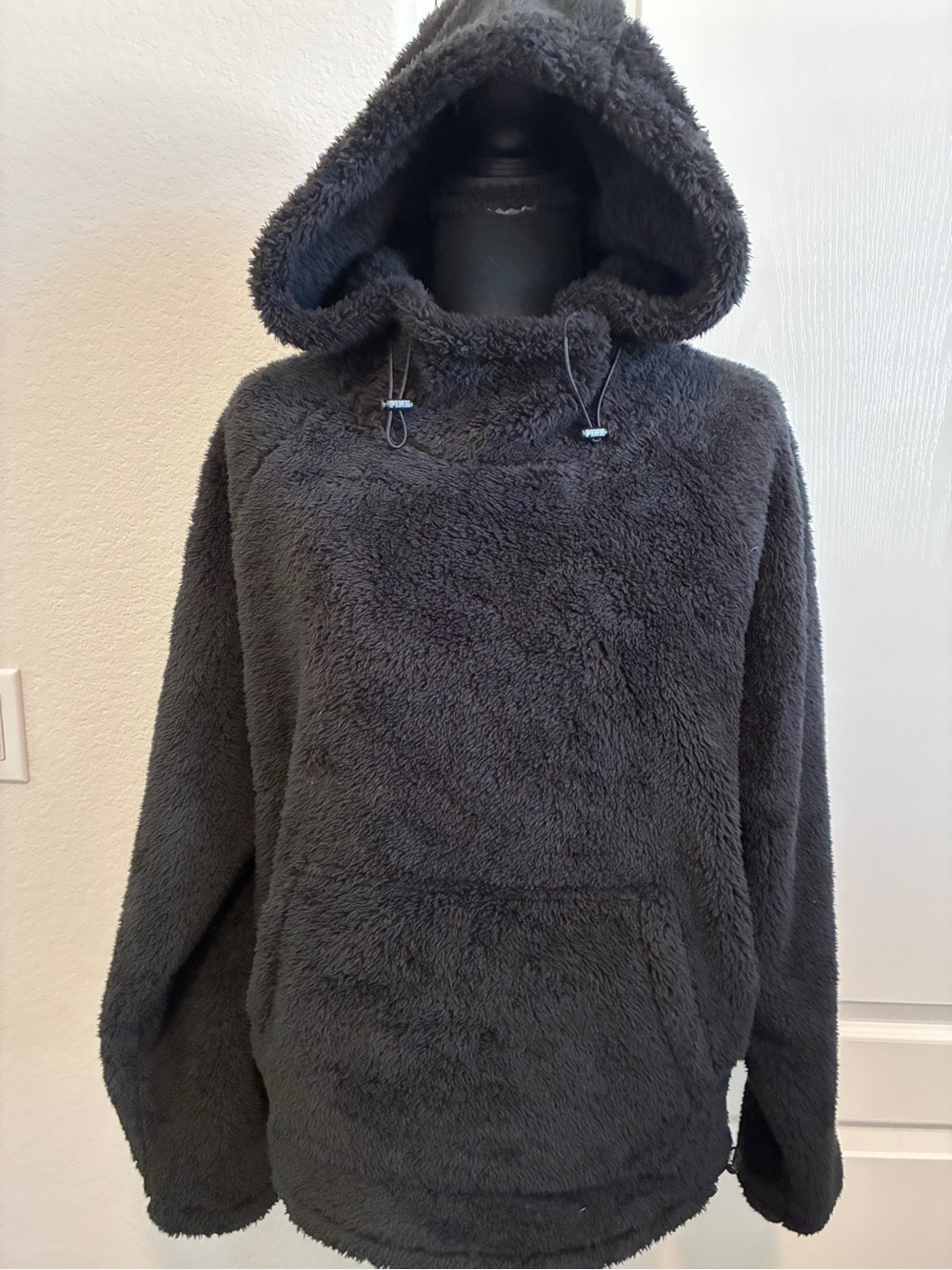 PINK Victoria's Secret Plush Hooded Pullover - Charcoal Gray